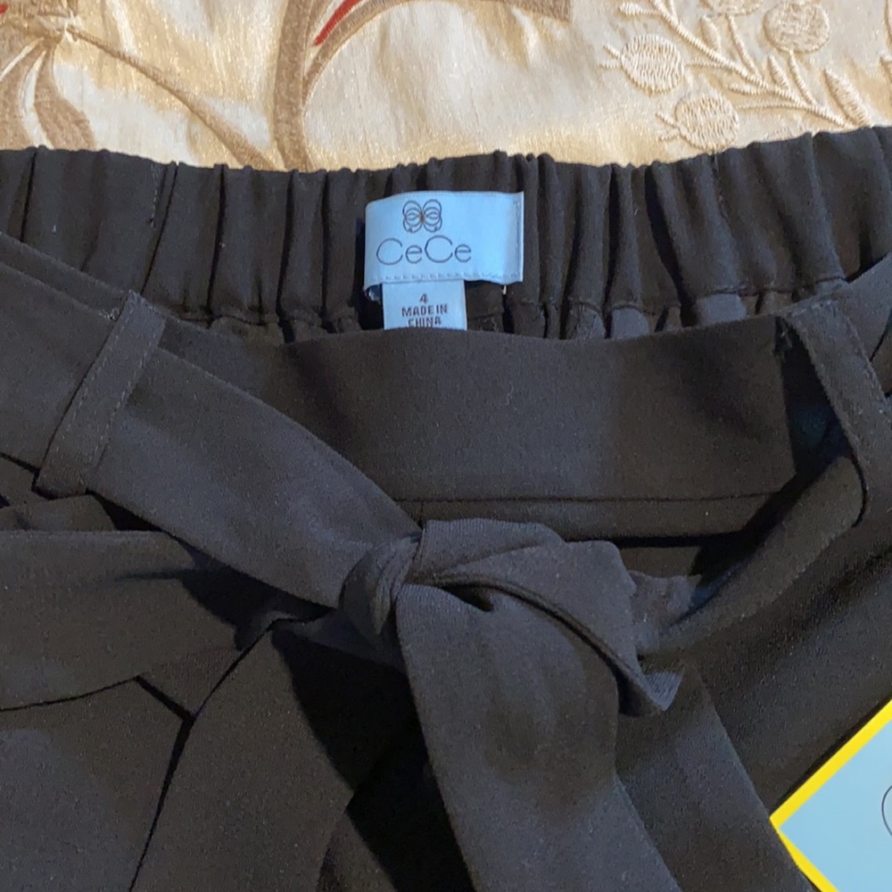 SOLD ✨NWT CeCe Black Pants - Picture 5 of 7